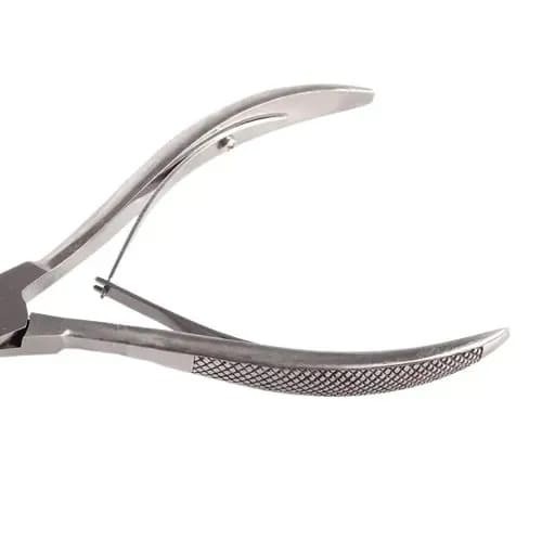 Щипцы для откусывания зубов поросятам