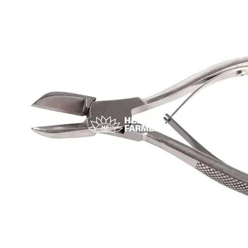 Щипці для відкусування зубів поросятам